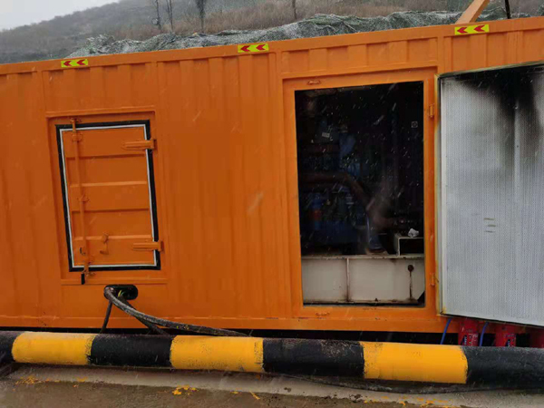 古冶发电机出租 柴油发电机组电压低报警怎么办？